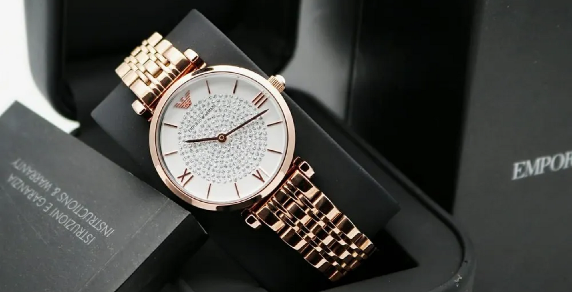 Classic Women's Luxury Watches To Enhance The Bling of Your Wrist