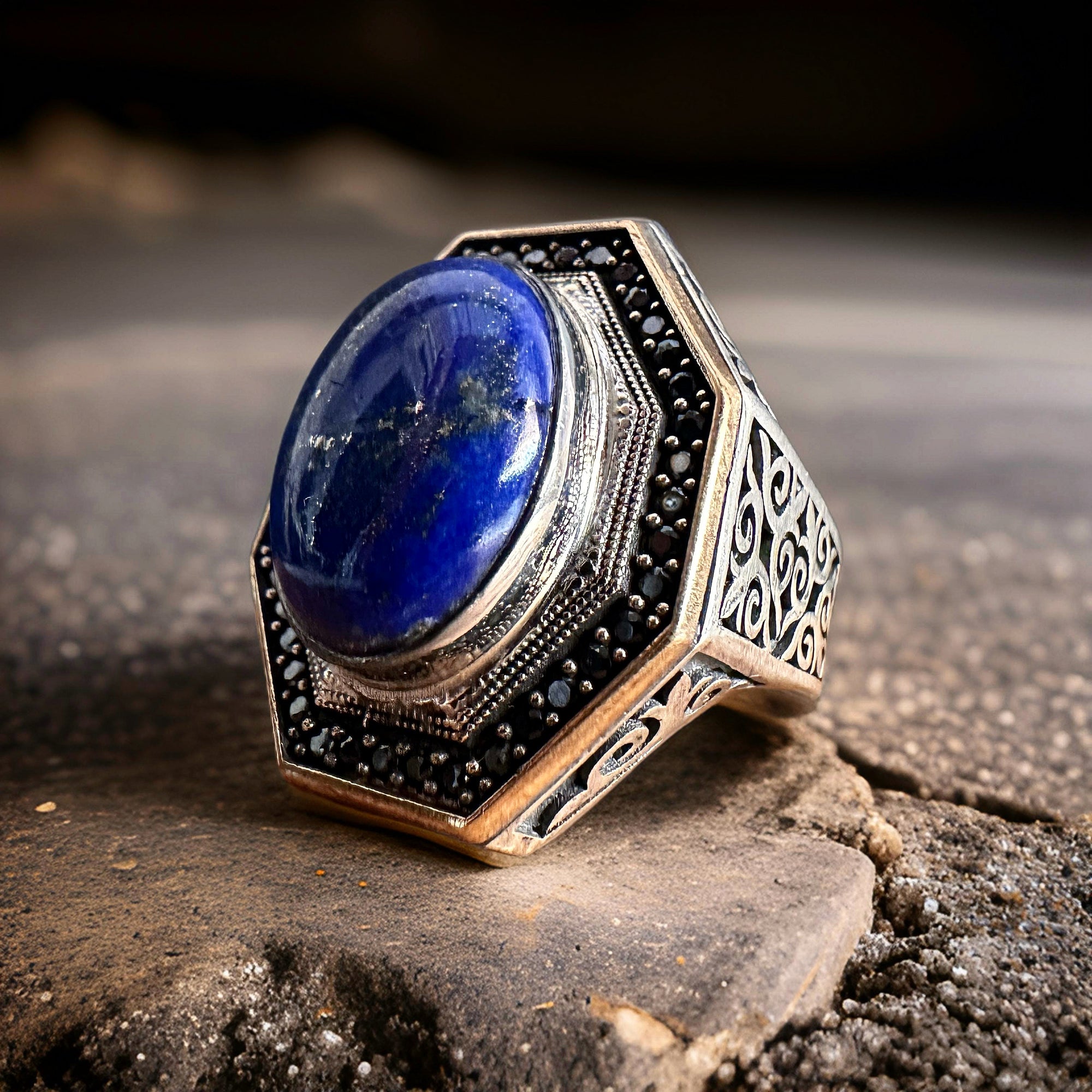 Lapis Lazuli men’s 925 silver ring