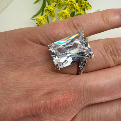 Celebrity Ring