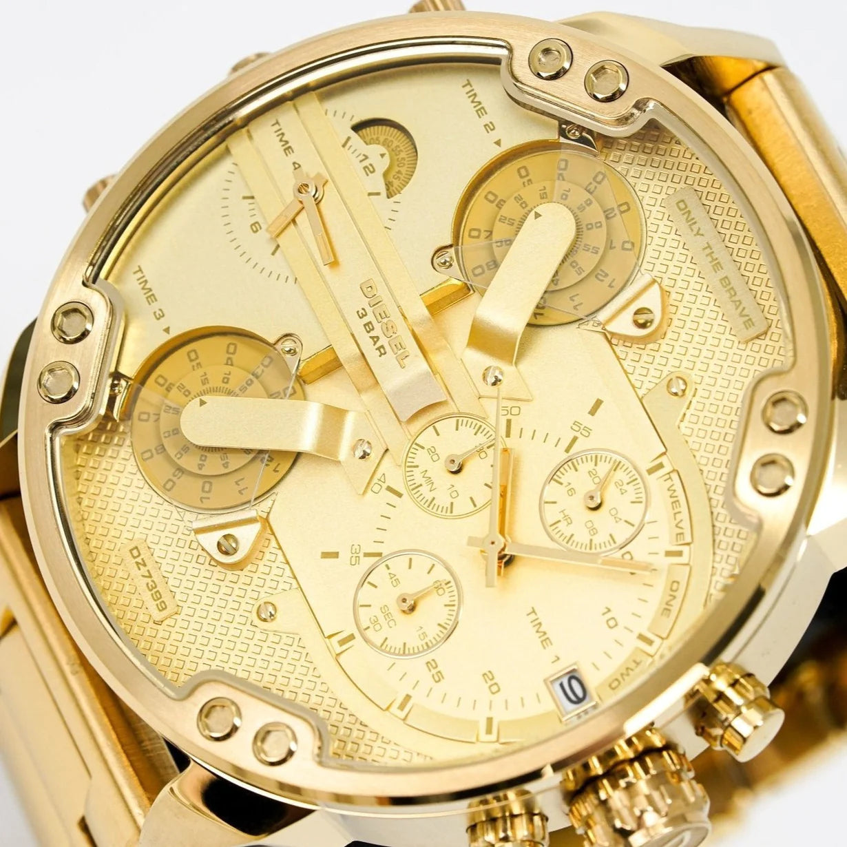 Diesel Men s Chronograph Watch Mr Daddy 2.0 Yellow Gold DZ7399