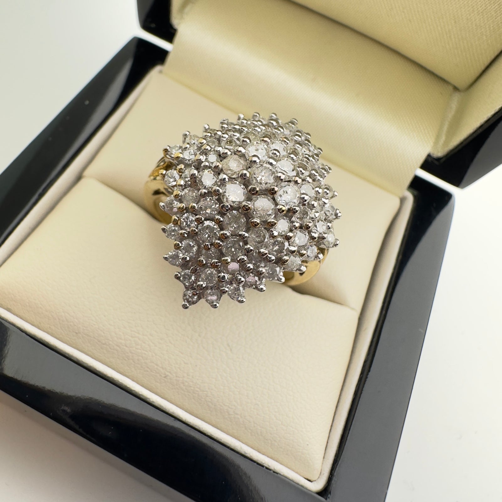 9K Gold Diamond Cluster Ring – Radiant Elegance