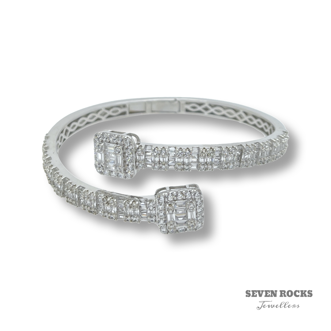 Iced Bangle BCZ511