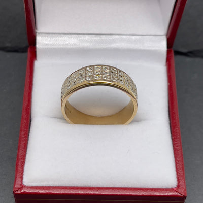 9 k diamond ring unisex