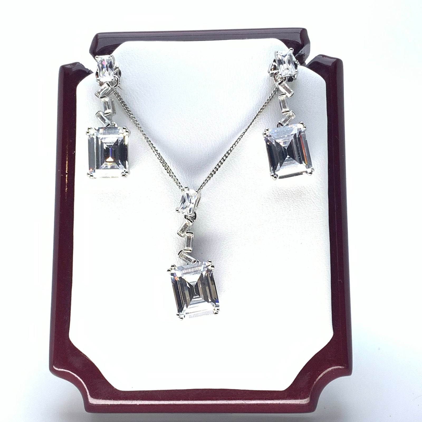 Iced Set Of Earrings & Nevklace